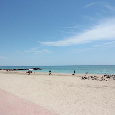 Studio Climatise Tout Confort A 2 Pas De La Mer Avec Parking Prive 帕拉瓦莱弗洛 外观 照片