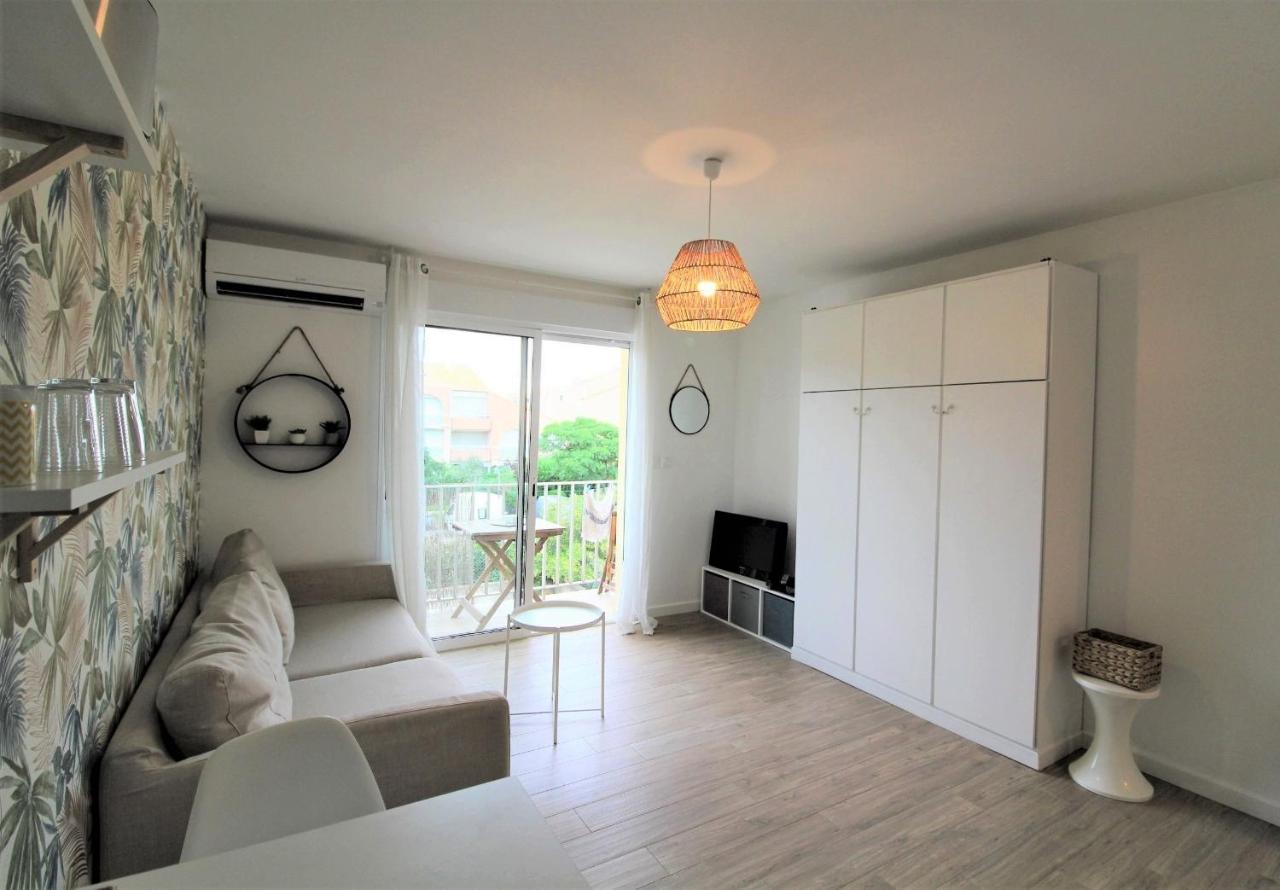 Studio Climatise Tout Confort A 2 Pas De La Mer Avec Parking Prive 帕拉瓦莱弗洛 外观 照片