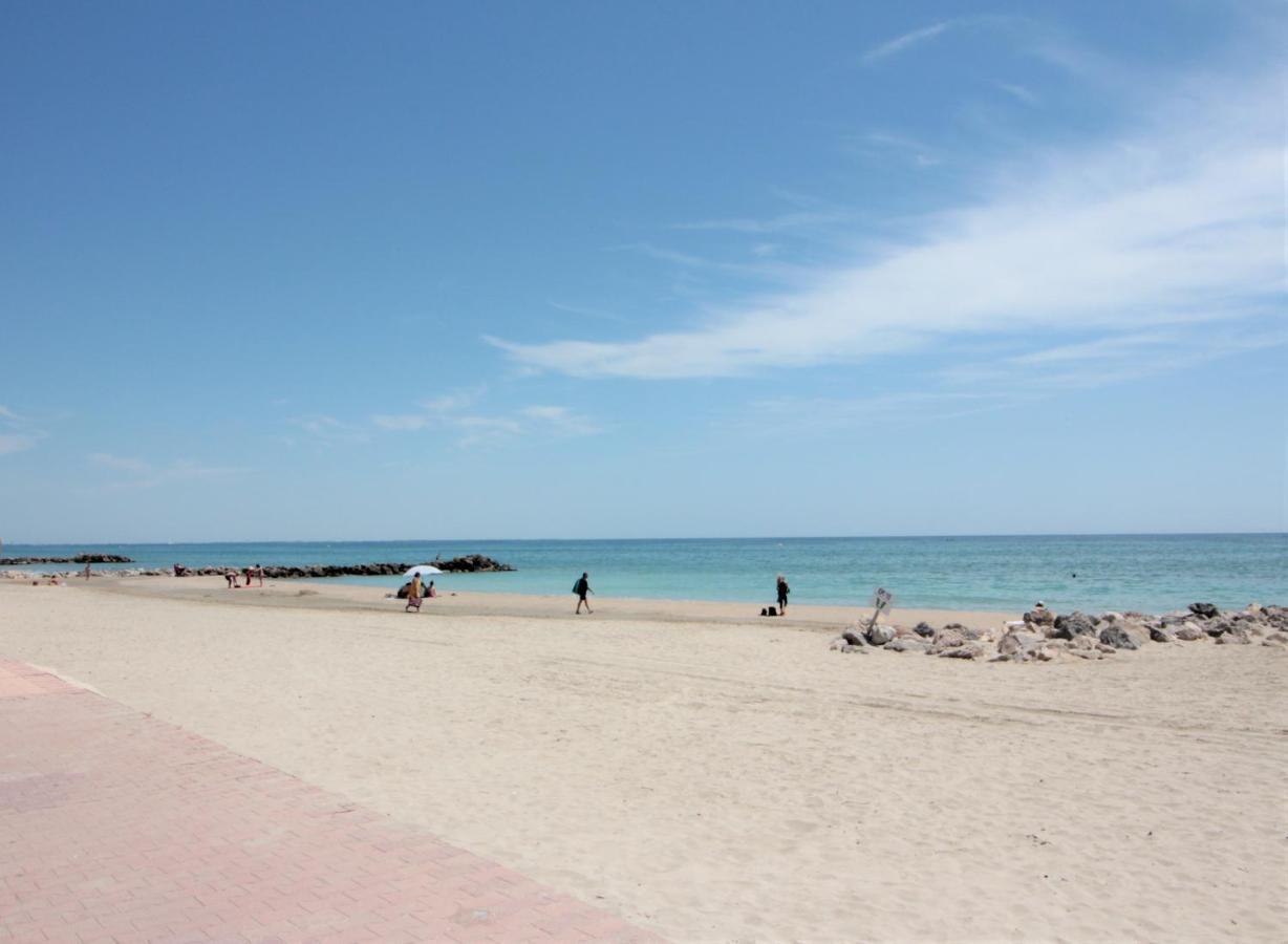 Studio Climatise Tout Confort A 2 Pas De La Mer Avec Parking Prive 帕拉瓦莱弗洛 外观 照片